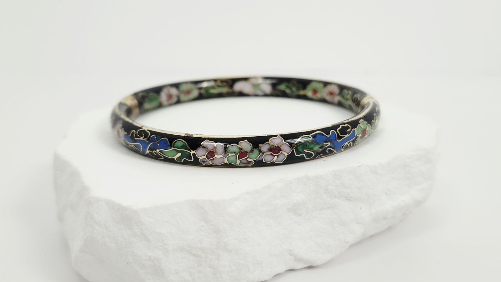 Vintage Chinese Black Cloisonné Enamel Bangle Bracelet Floral Hinged Gilt Brass