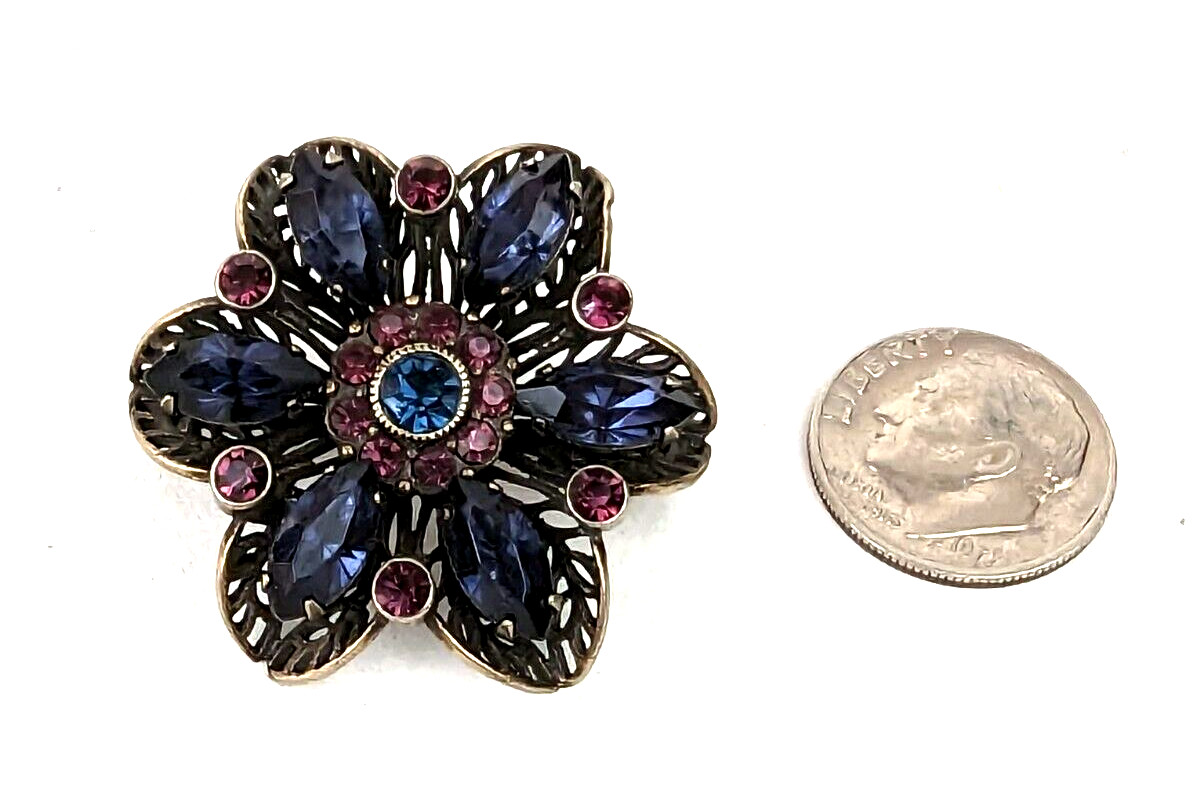 Sapphire Blue & Amethyst Rhinestone Filigree Vintage Silver Tone Brooch Pin 1.5″