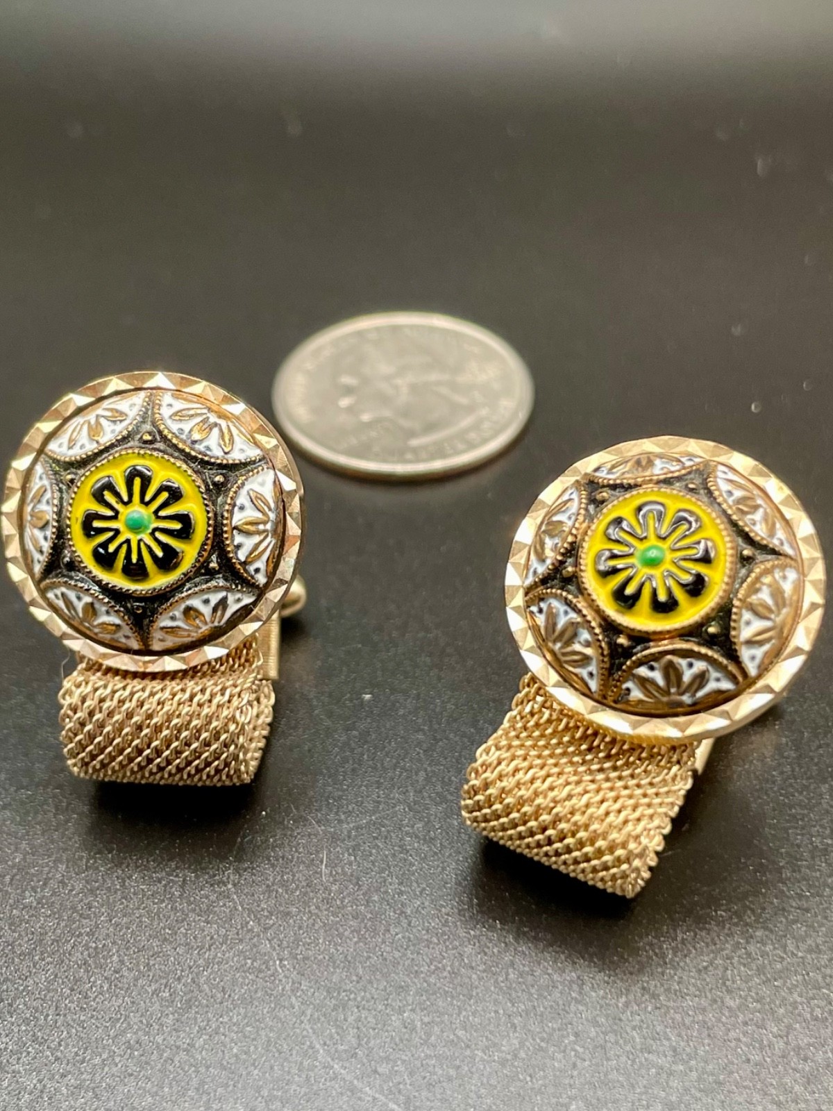 Vintage Mesh Wraparound Damascus Enamel Kaleidoscope Geometric Cufflinks