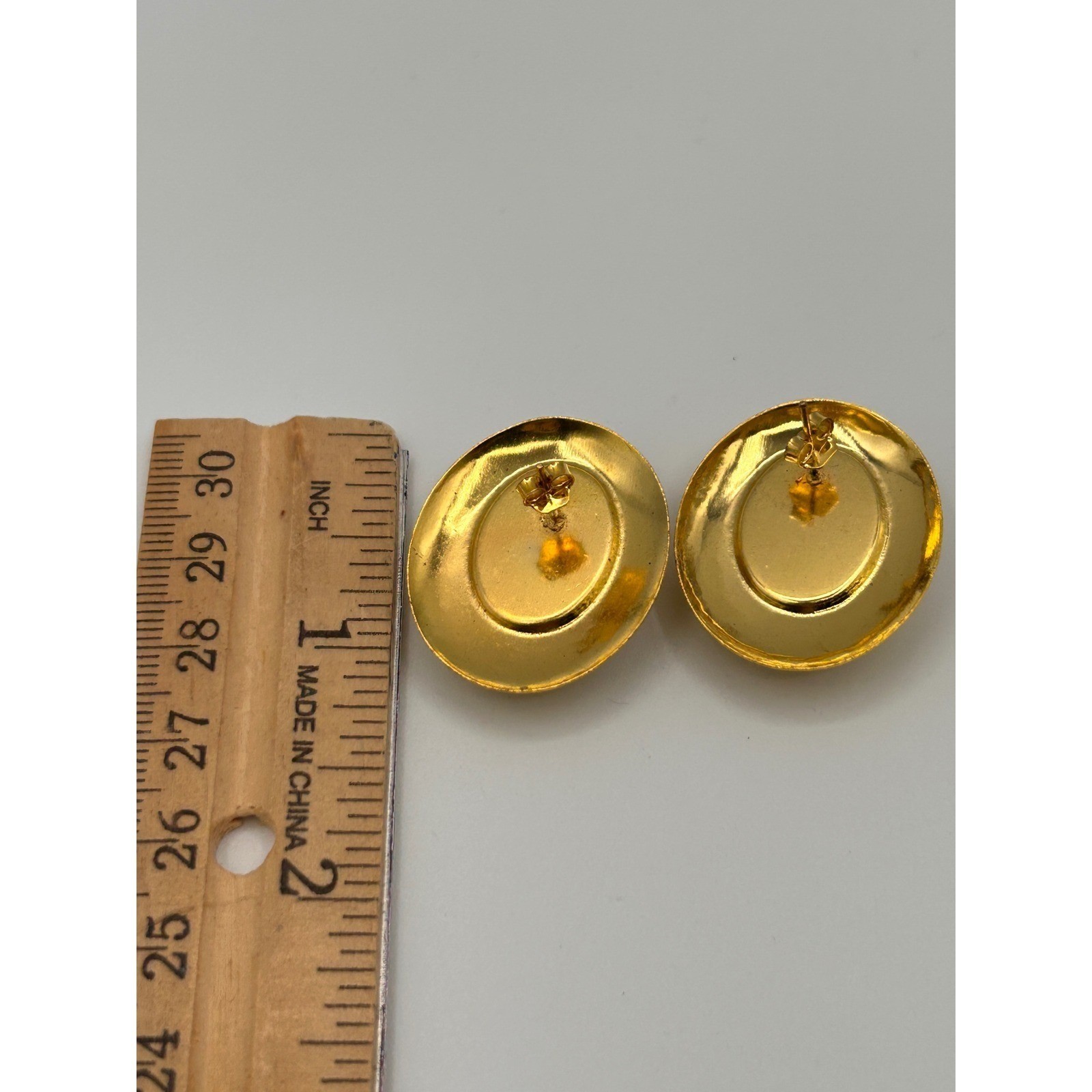 Vintage Gold Tone Oval Faux Pearl Stud Statement Earrings 1″ 80s Style