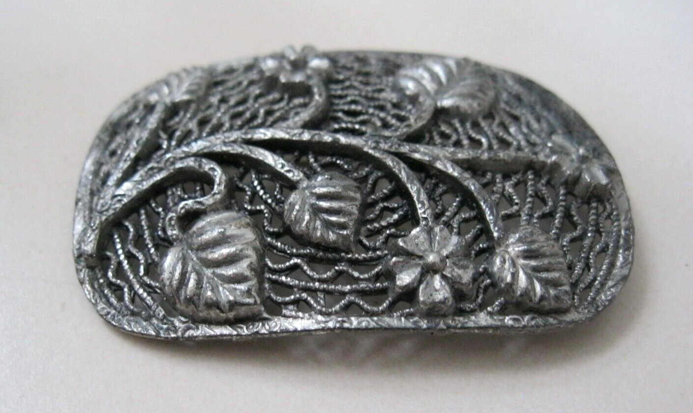 Vintage LN Little Nemo Pot Metal/Pewter Tone Floral Openwork Pin Brooch