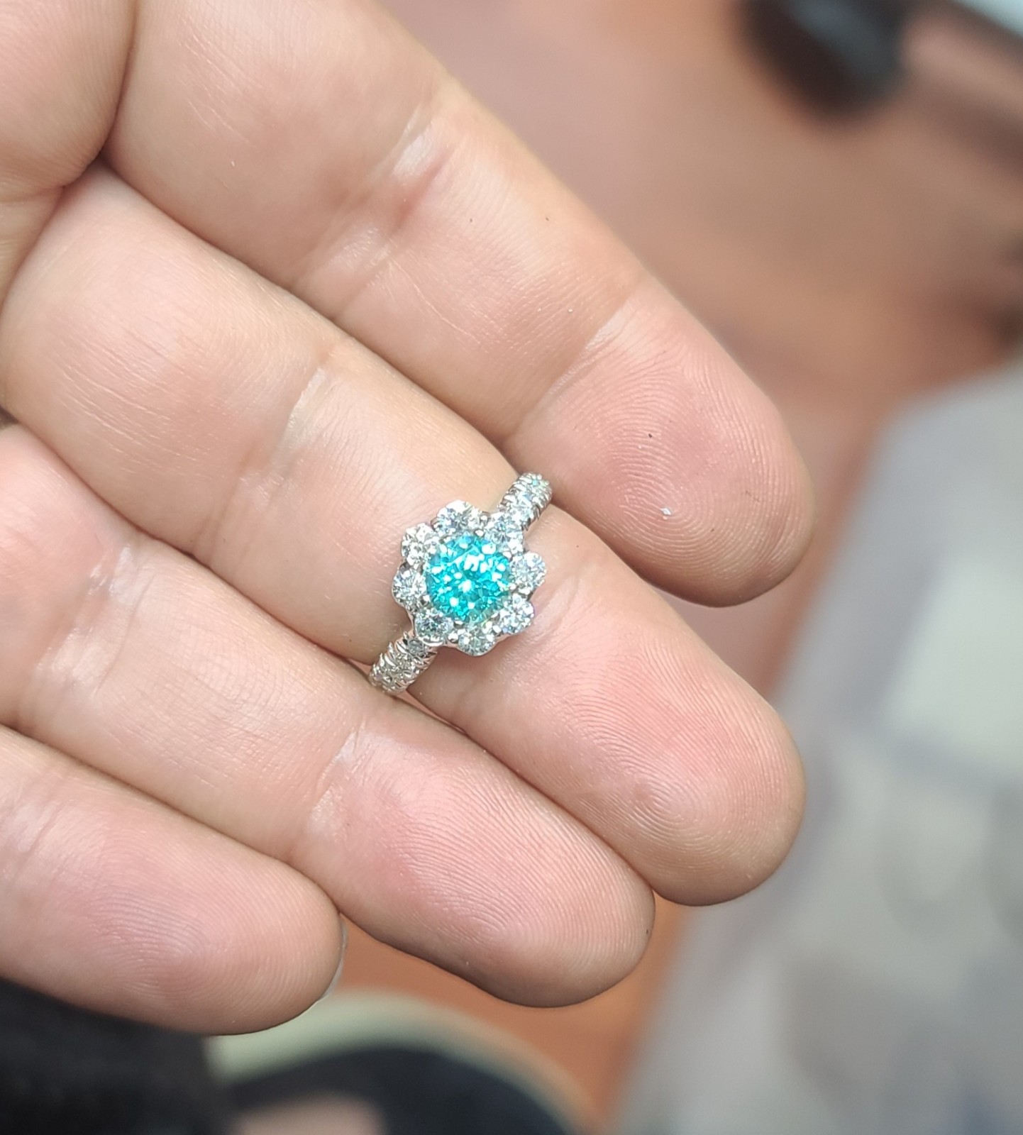 Vintage 14k White Gold Engagement Ring 1.32CT. Blue Neon Tourmaline Round Cut