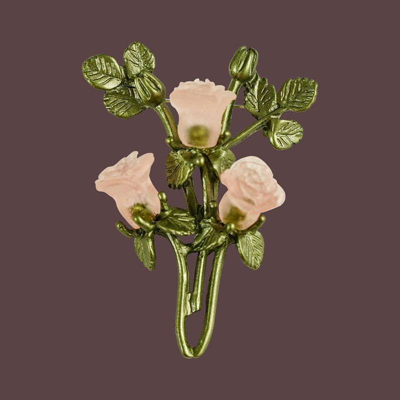 luxurious Vintage Plant Flower Brooches Elegant Woman Party Wedding Clothes