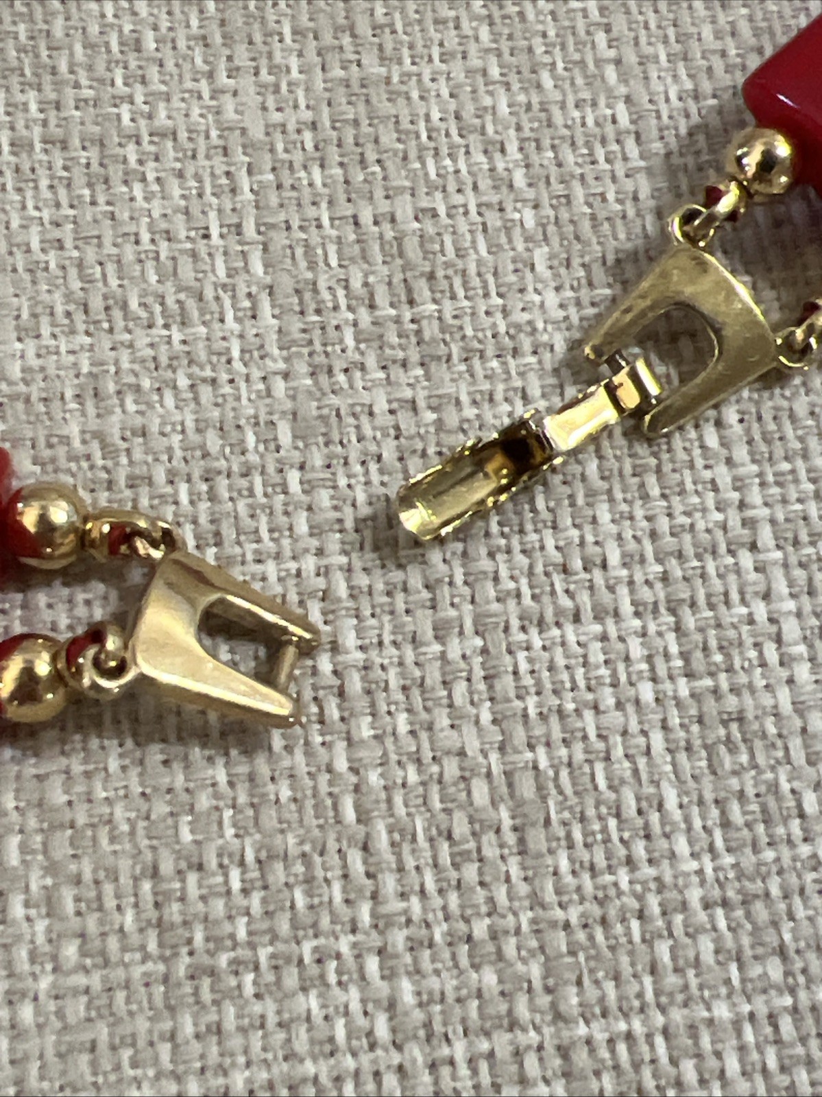 Vintage Red Acrylic Lucite Plastic Choker Collar Red Chevron Gold Necklace Fold