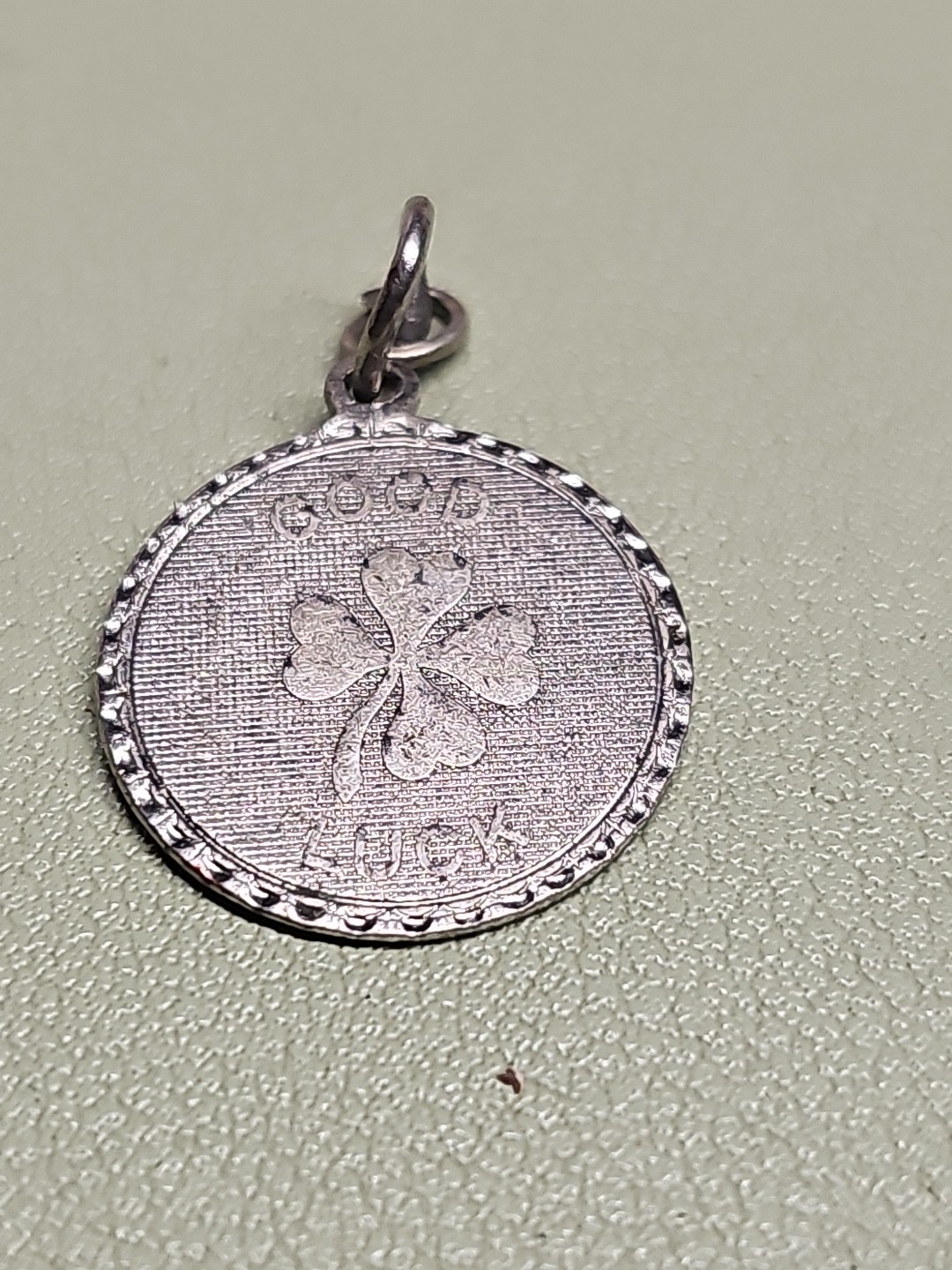 STERLING SILVER CHARM 4 LEAF CLOVER GOOD LUCK CHARM 2.41 grams marked sterling