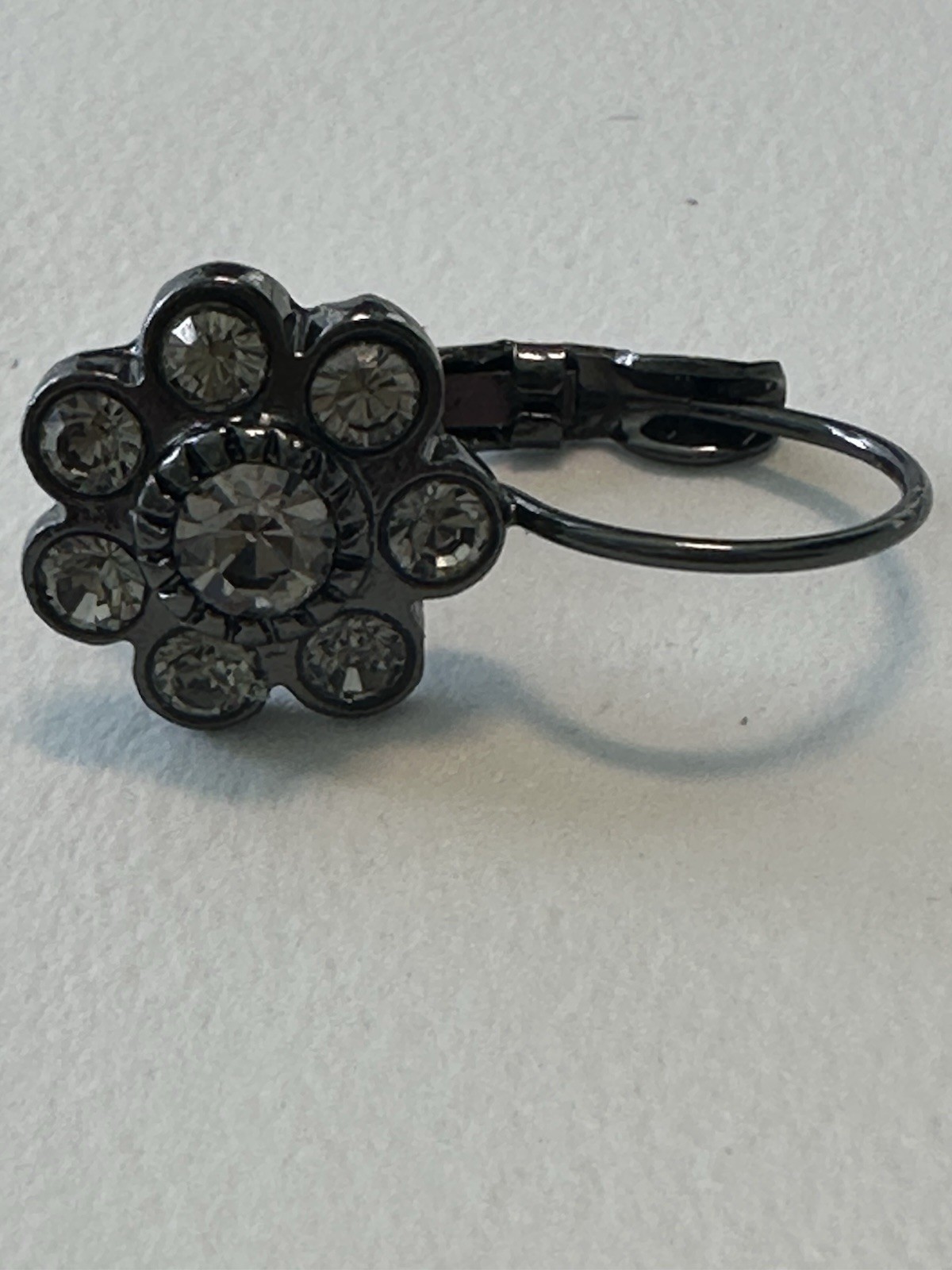 VTG Dark Grey Drop Leverback Earrings W/Crystals in a Floral Shape/Pierced Ears