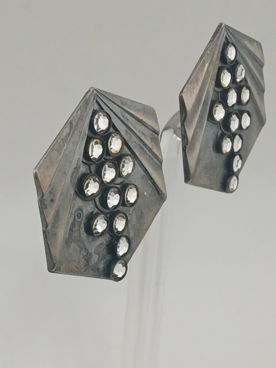 UNIQUE Gunmetal Clear Crystals MODERNIST pointed hexagon Clip-on Earrings