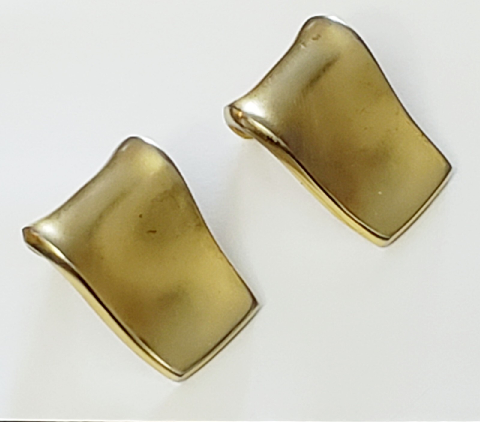 Vintage Gold Copper Tone Heavy Modern Clip On Earrings, Unknown Maker Signed