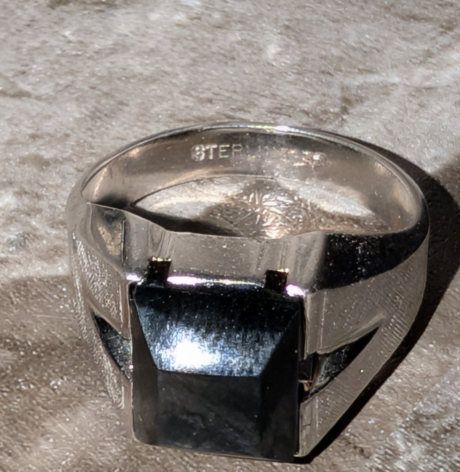 Vintage Sterling Silver Onyx Men’s Ring Sz12 Hallmark.