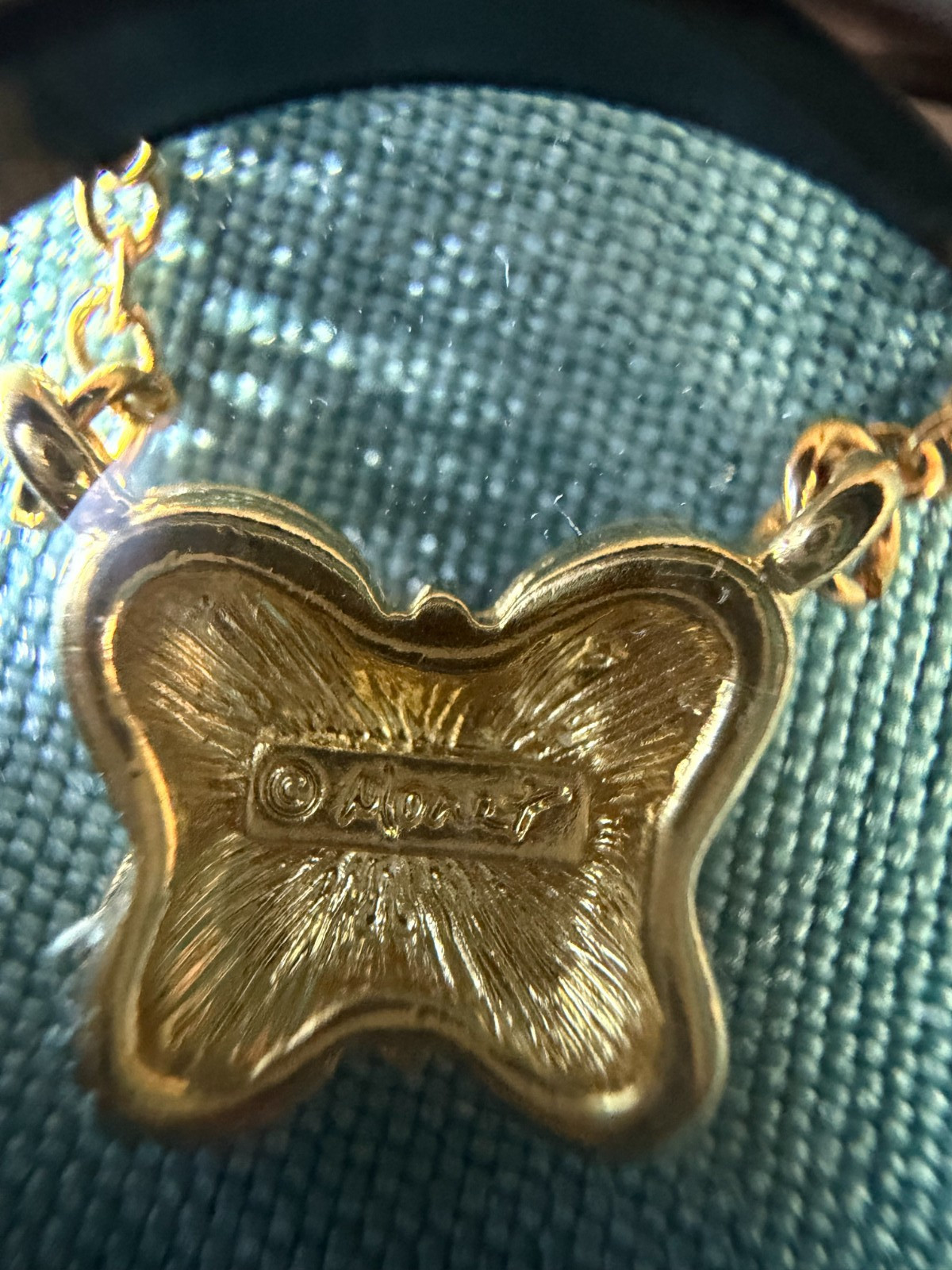 Vintage 80s Gold Pave´ Butterfly Monet Pendant Necklace Rhinestones Costume