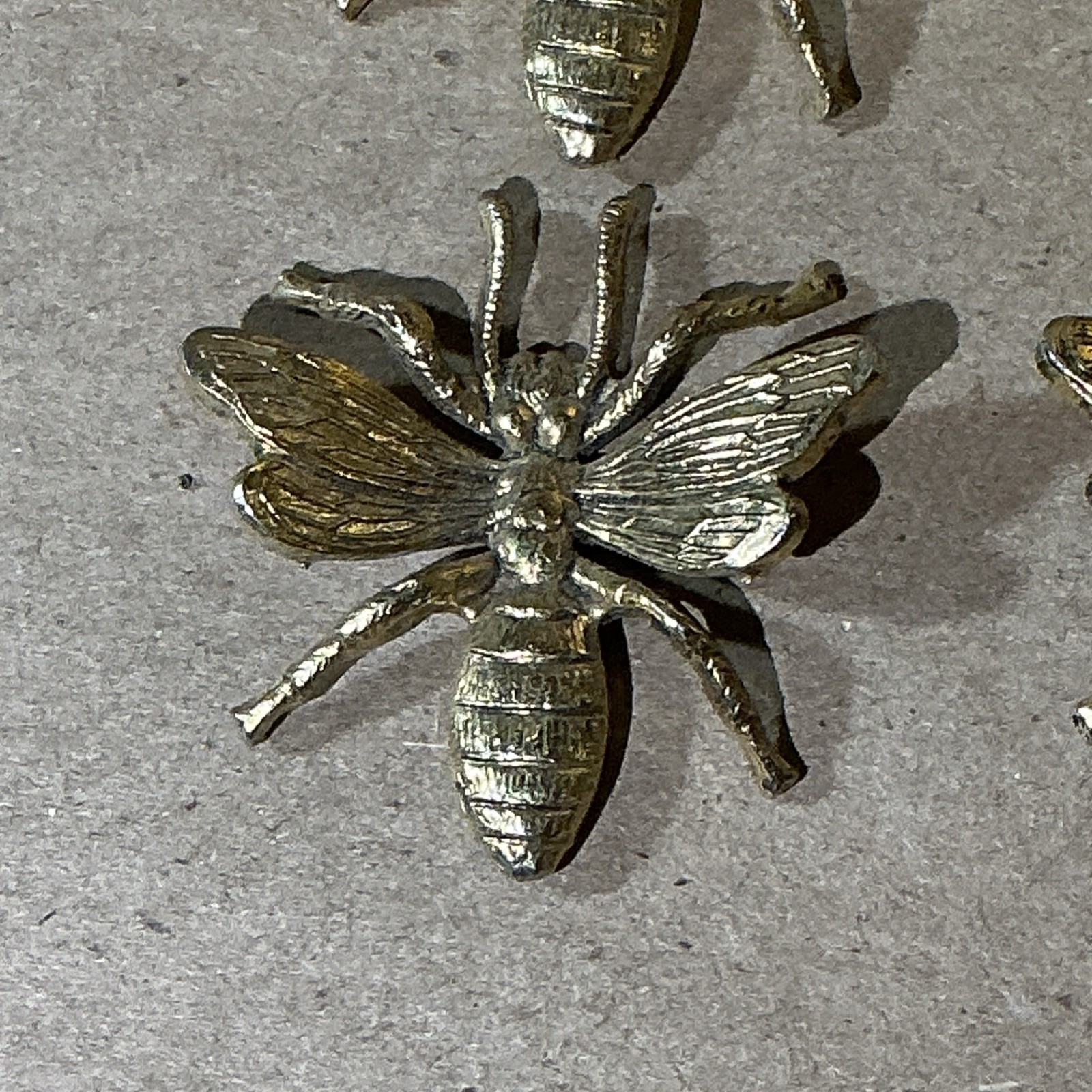 Group Of 8 Vintage Gold Finished Wasp/Bee Jewelry Pieces As Is INV-AT08