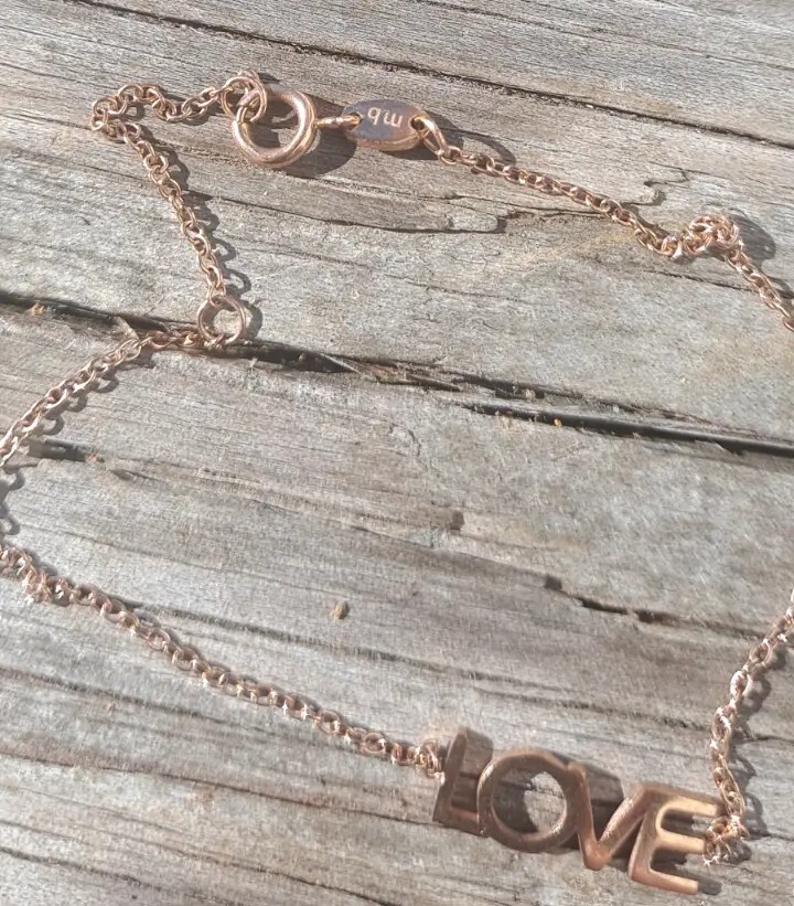 Vtg LOVE Charm Bracelet MB Signed Goldtone Chain 7″