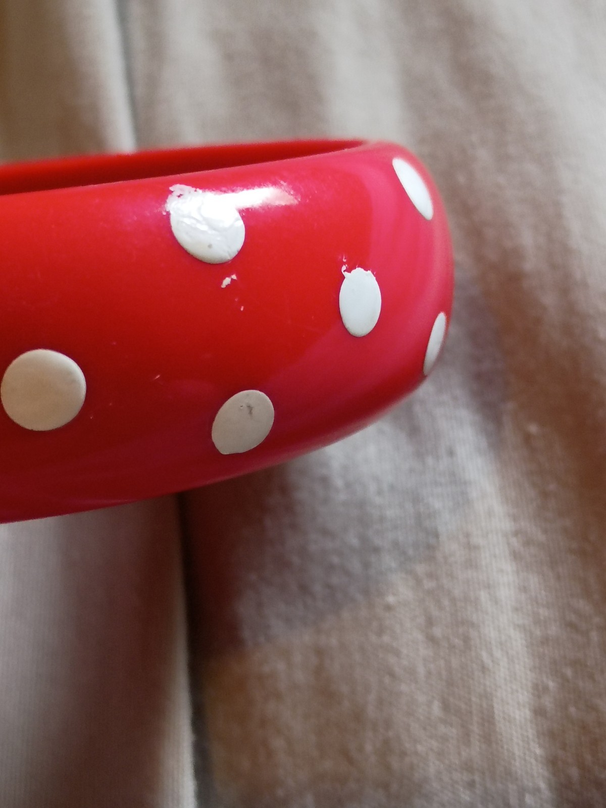 Unique Vintage Polkadot Red and White Color Plastic Bracelet.