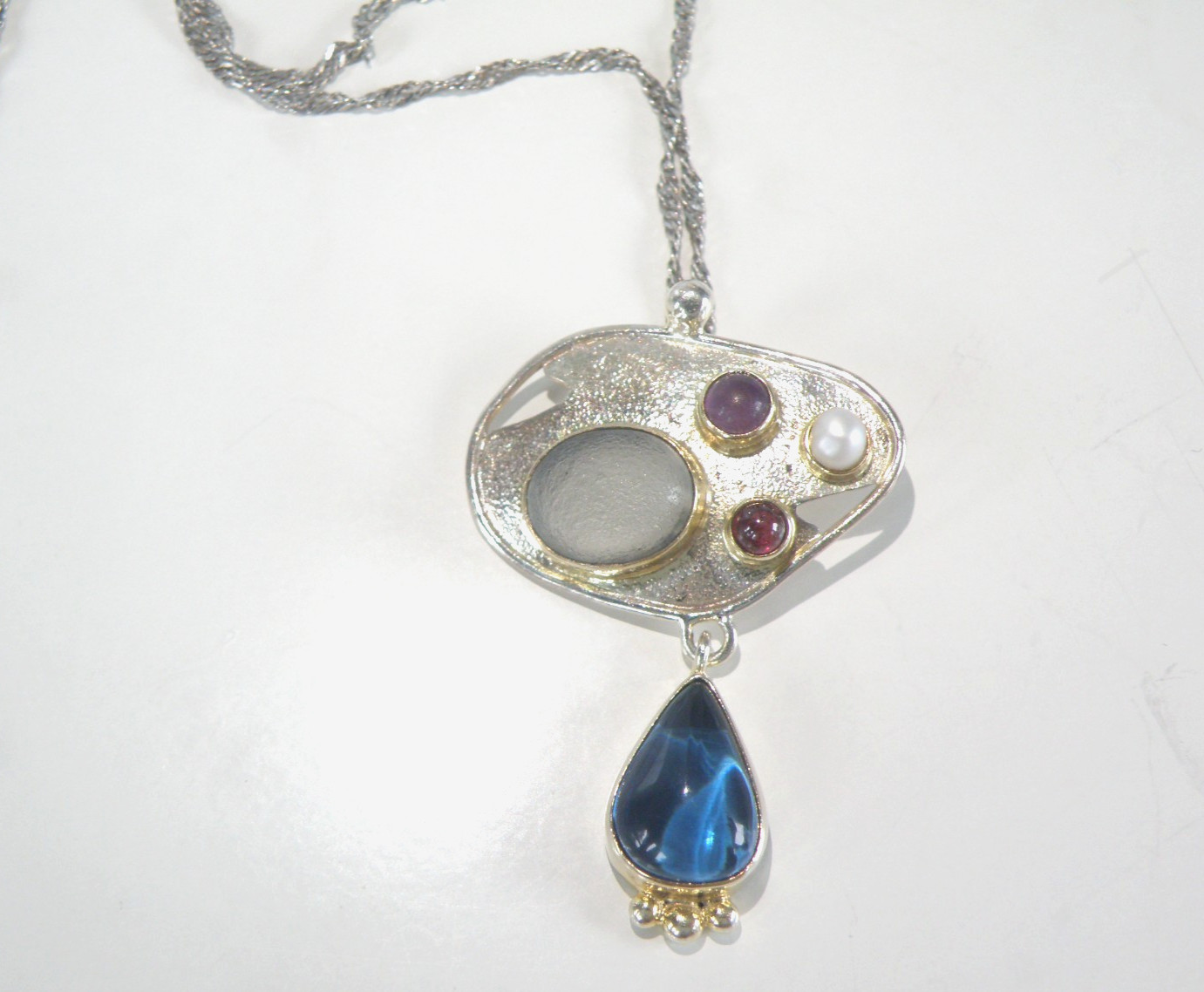 Artisan Sterling Silver 925 Beach Glass Gemstone Modernist Pendant Necklace 18.5