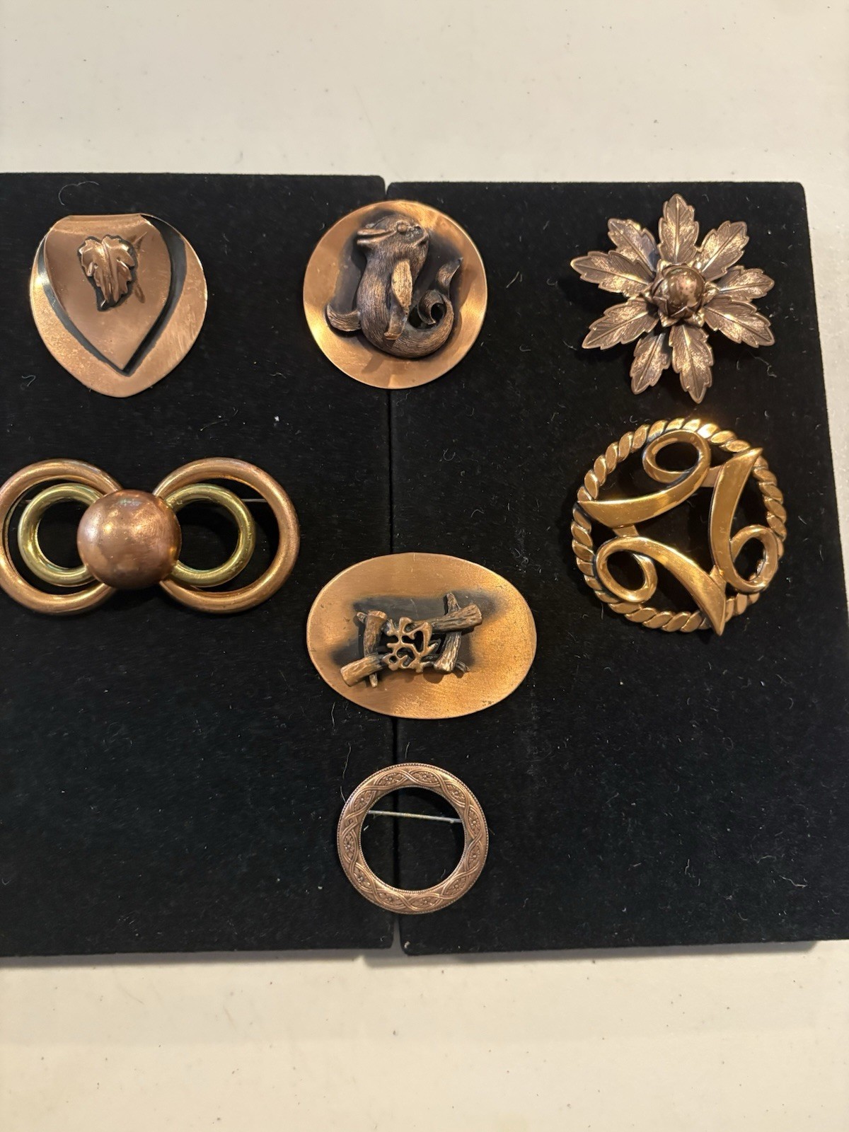 7 pcs Vintage Cooper Mixed Lot Pins & Brooches Unisex Adults Fashion
