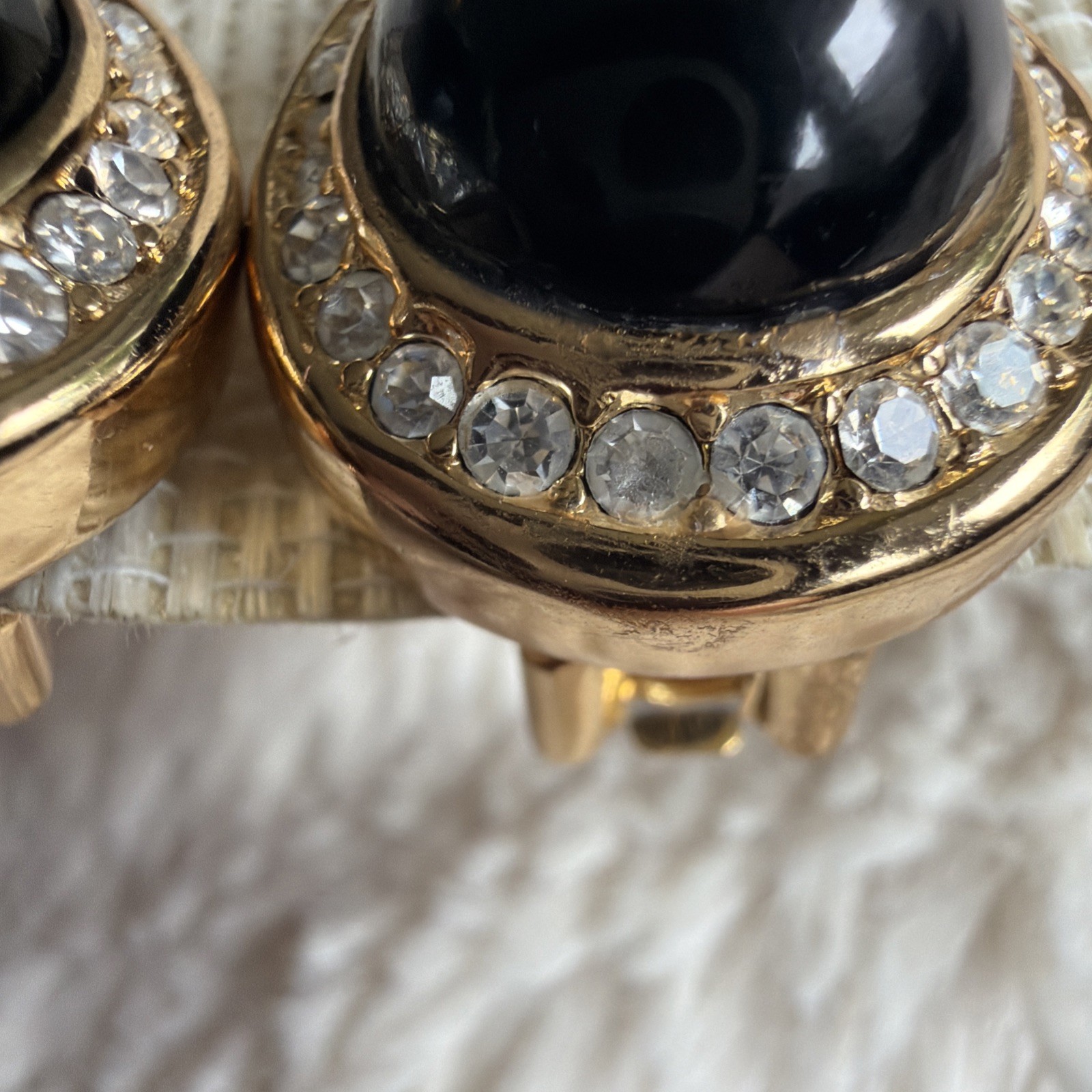 CHRISTIAN DIOR VINTAGE SIGNED TEARDROP SHAPE BLACK & RHINESTONES CLIP EARRINGS