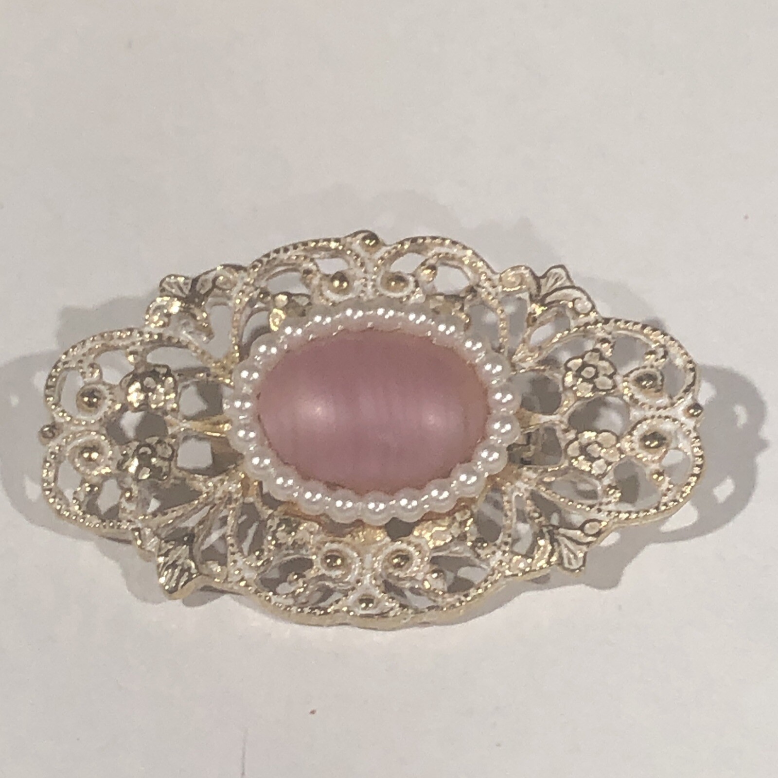 Vintage Ornate Frosted Yellow Gold Plated Pearl Pink Satin Glass Stone Brooch