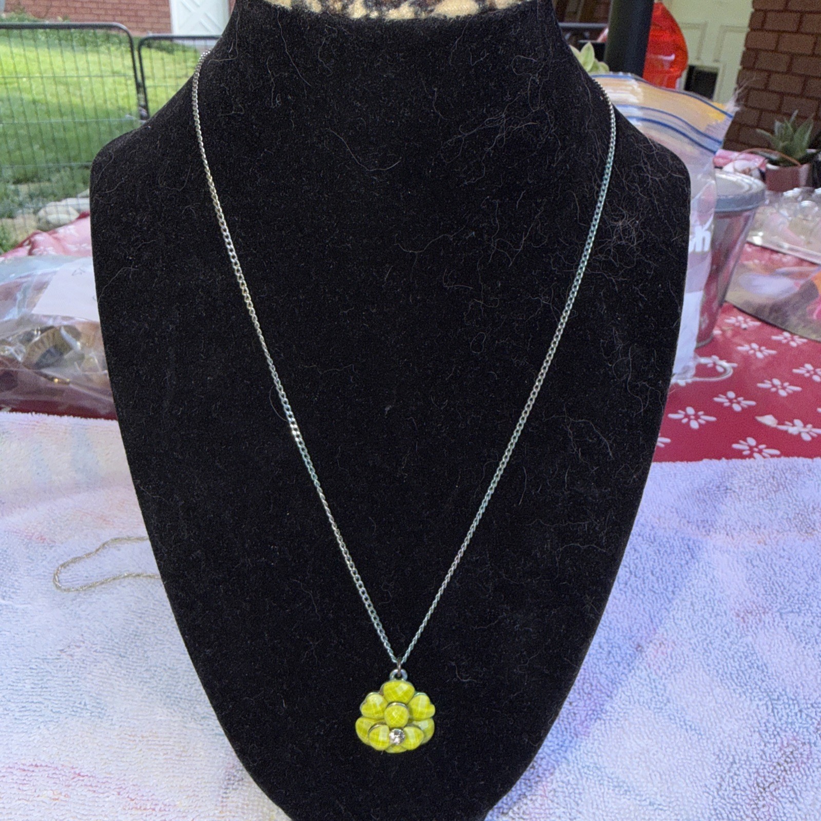 Vintage Silver Tone Lime Green Art Glass Cluster Flower Rhinestone Necklace