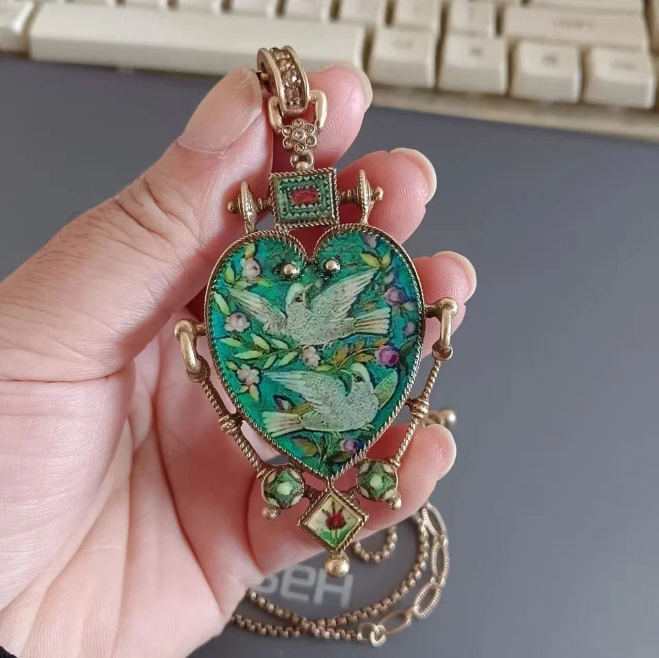 Vintage European Heart Enamel Necklace Unique Dove Inlay Retro Pendant Jewelry