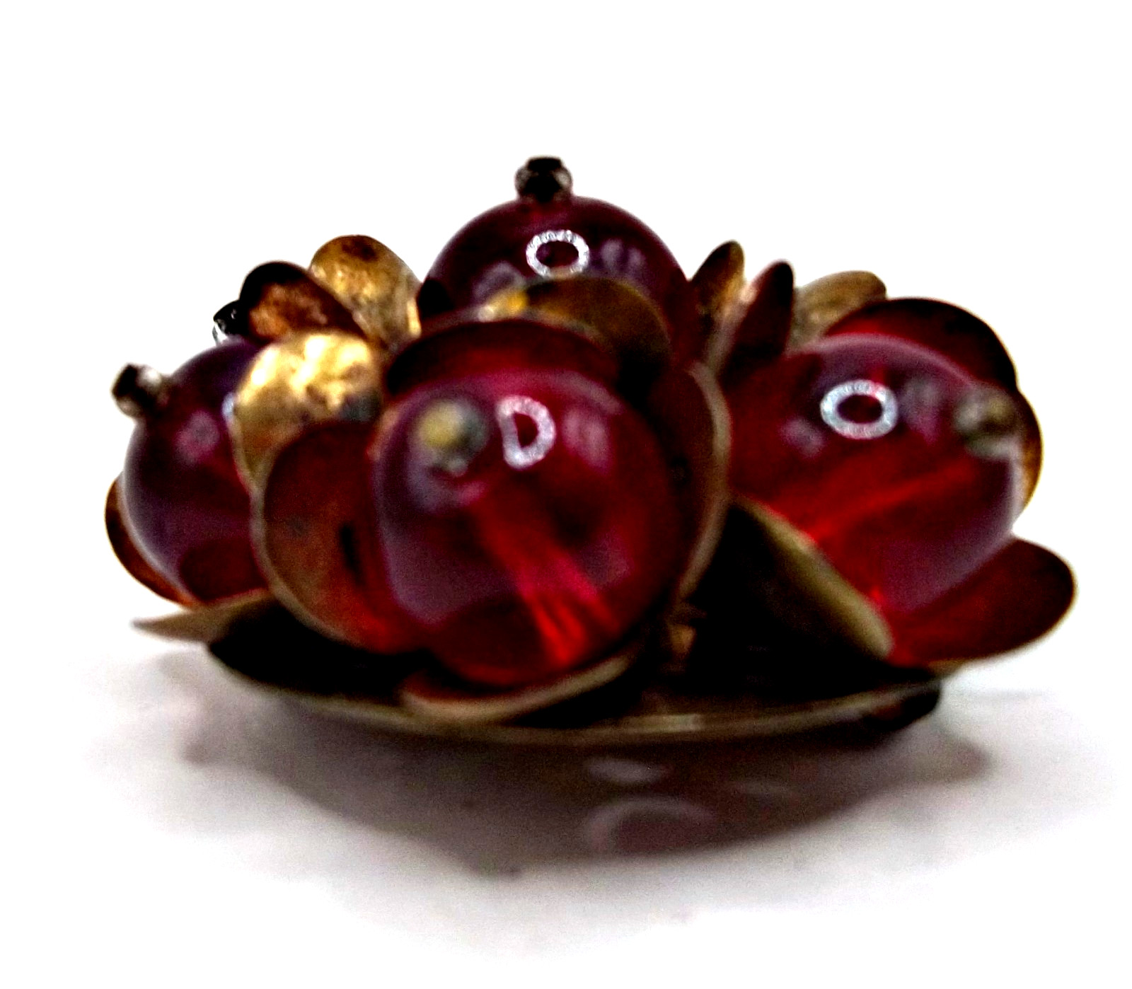 Vintage 1940’s Unsigned Miriam Haskell Red Poured Glass Gripoix Cluster Brooch