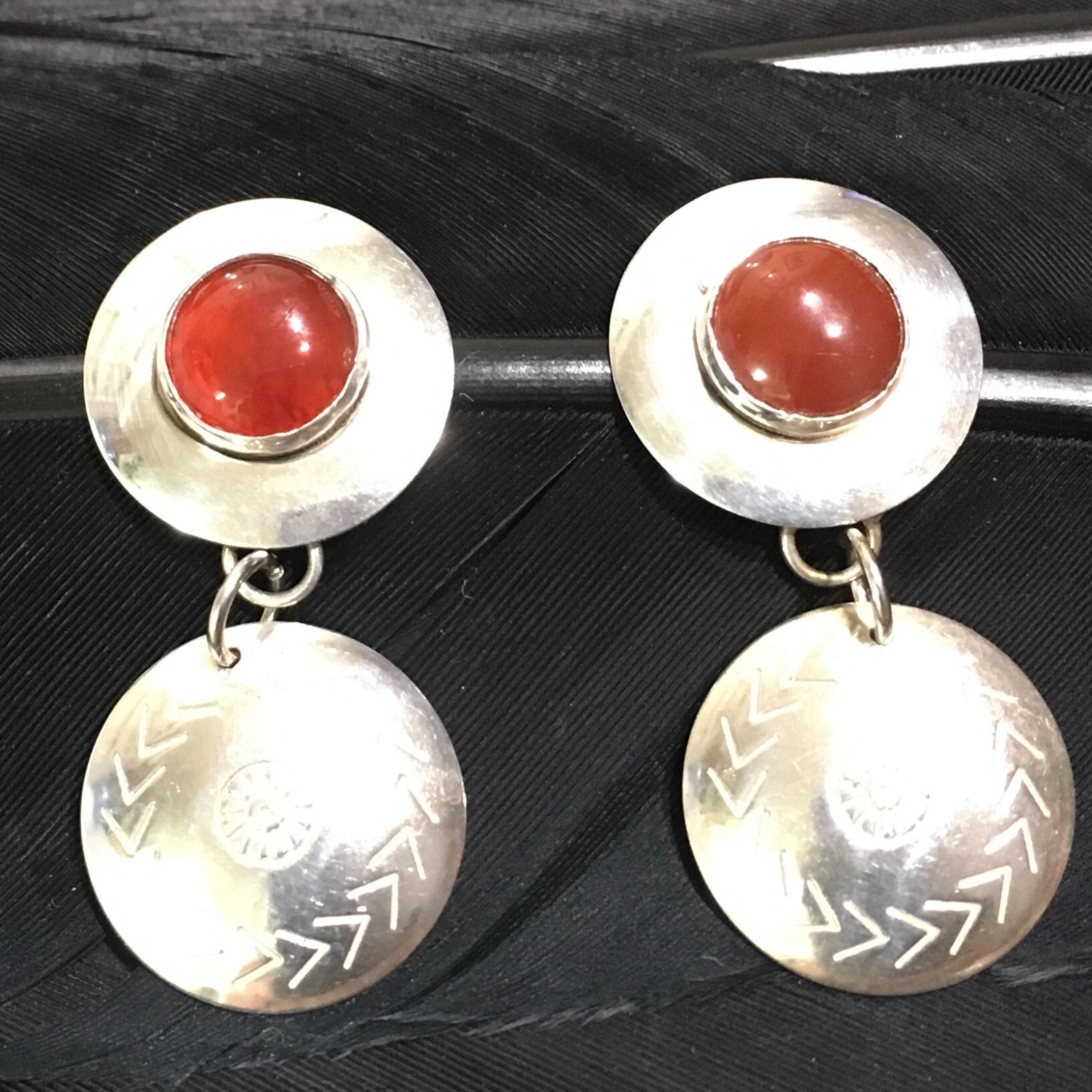 ESTATE STERLING SILVER CARNELIAN STAMPED DROP DANGLE POST BACK EARRINGS 1 5/8″