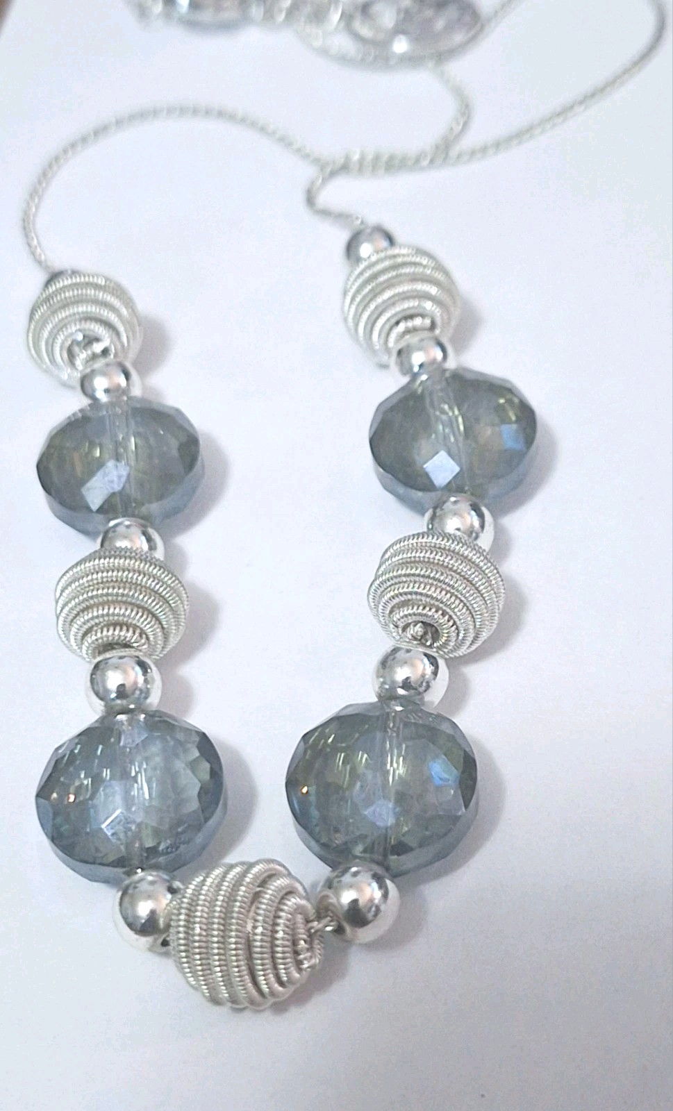 Vintage Crown Trifari Blue/Grey AB Faceted Glass And Metal Beaded Necklace