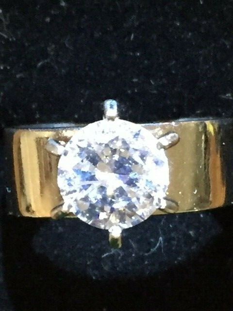Ladies .925 Sterling Silver & CZ Crystal sz 6 Solitaire Vintage