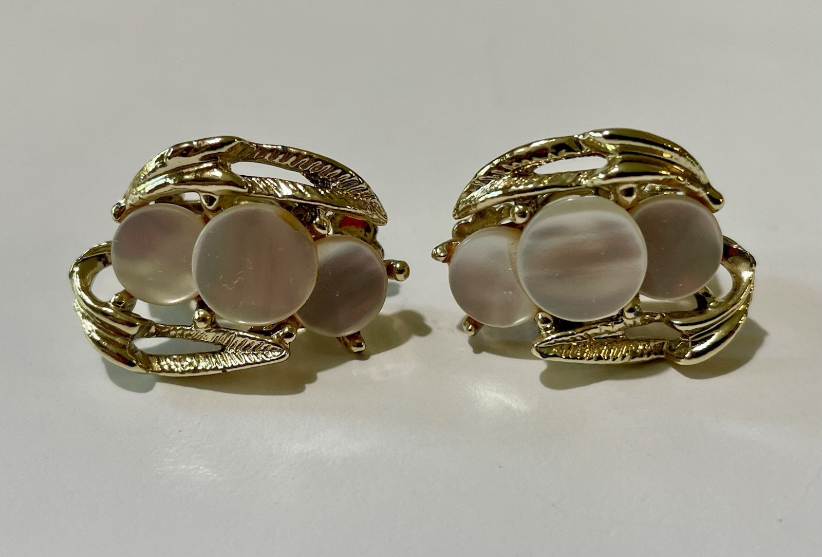 Vintage Clip On Earrings Lot Richelieu Faux Pearl Dickler MOP Gold Tone 3 Pair