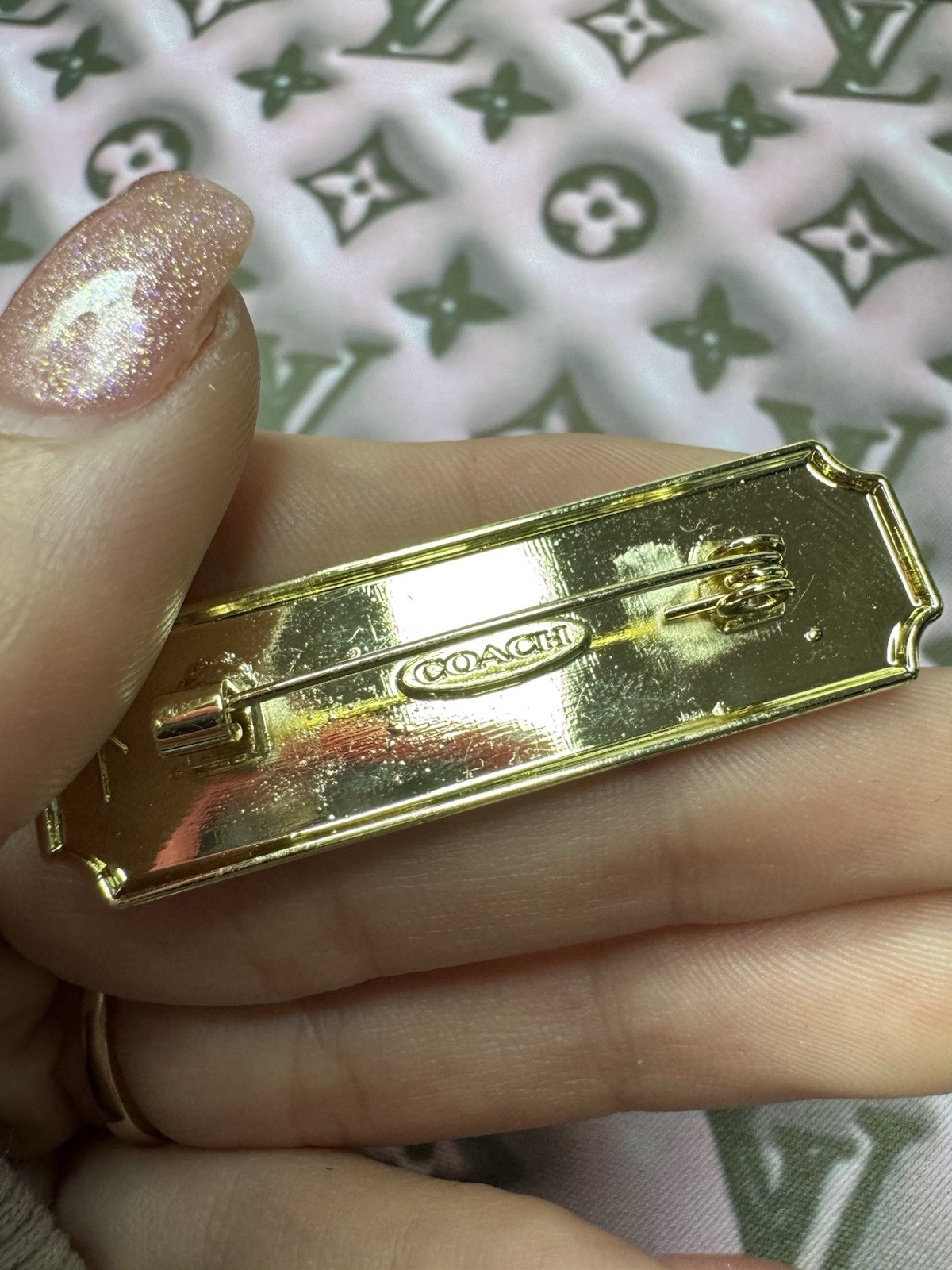 Brooch Pin Preowned Gold Plated With CZs Non Tarnish Luxury Accessory Rare