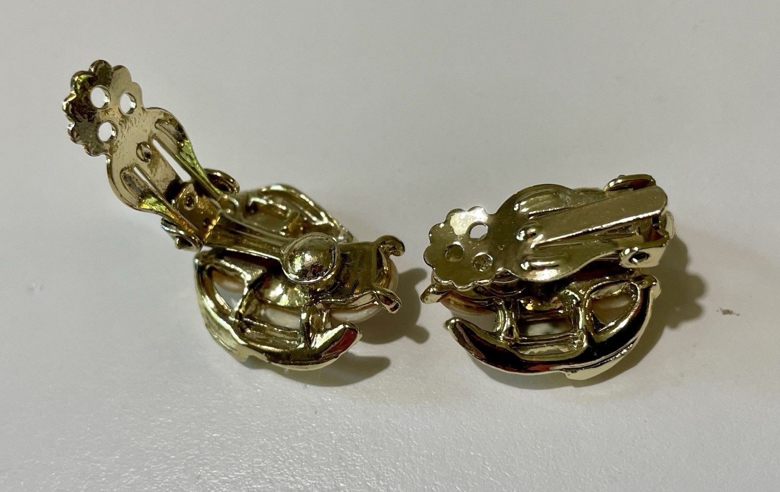 Vintage Clip On Earrings Lot Richelieu Faux Pearl Dickler MOP Gold Tone 3 Pair