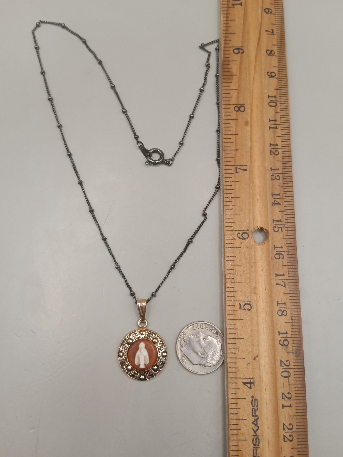 Vtg Germany Religious Cameo Pendant Chain Link Necklace 16″