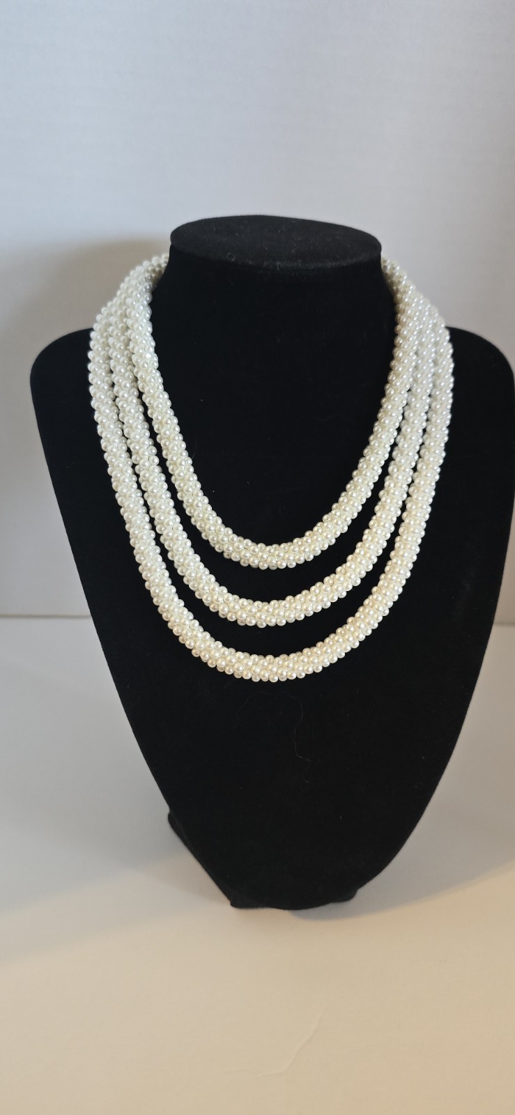 Vintage 23 Pearl Looking Rope Necklace