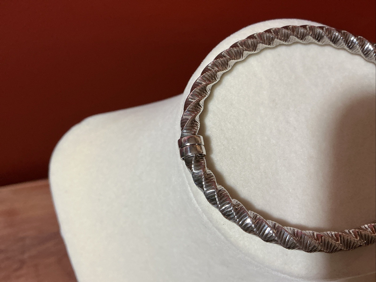 Vintage 950 Silver Milor Italy Twist Hinged Bangle Bracelet 7″