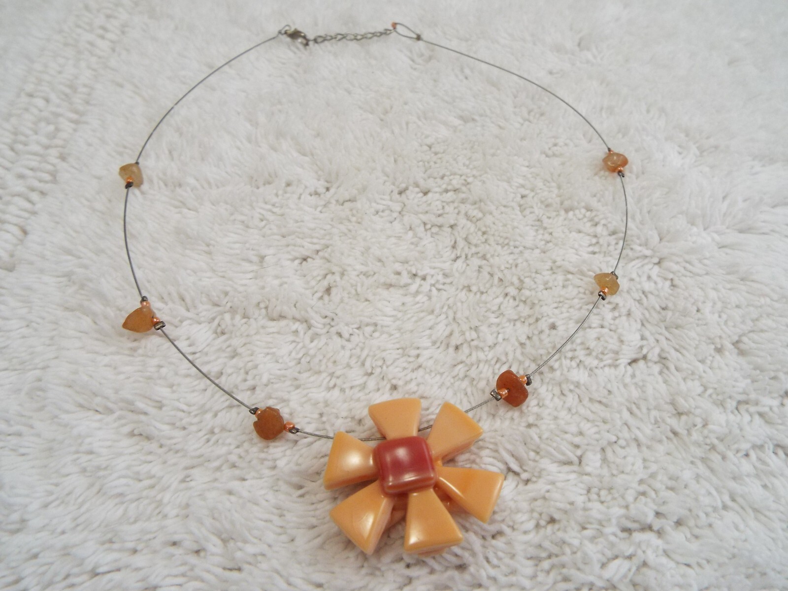 Peach Glass Flower Pendant Necklace (F18)