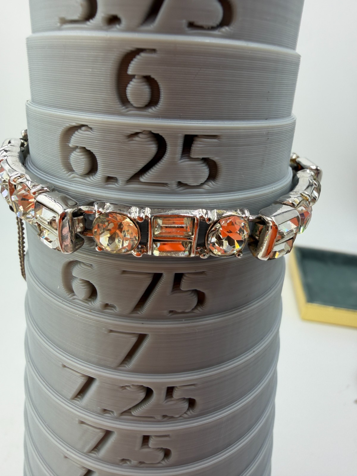 Vintage Bracelet Trifari Tennis Rhinestone Chain Silvertone 6.5 in PJ