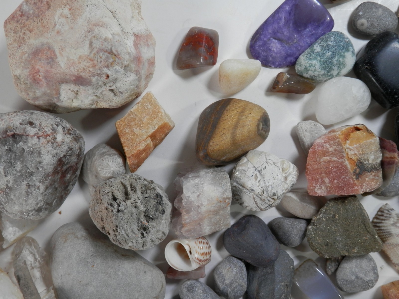 Assorted Gemstone & Agate Rock Lot Polished & Unpolished Loose Multiple Sizes