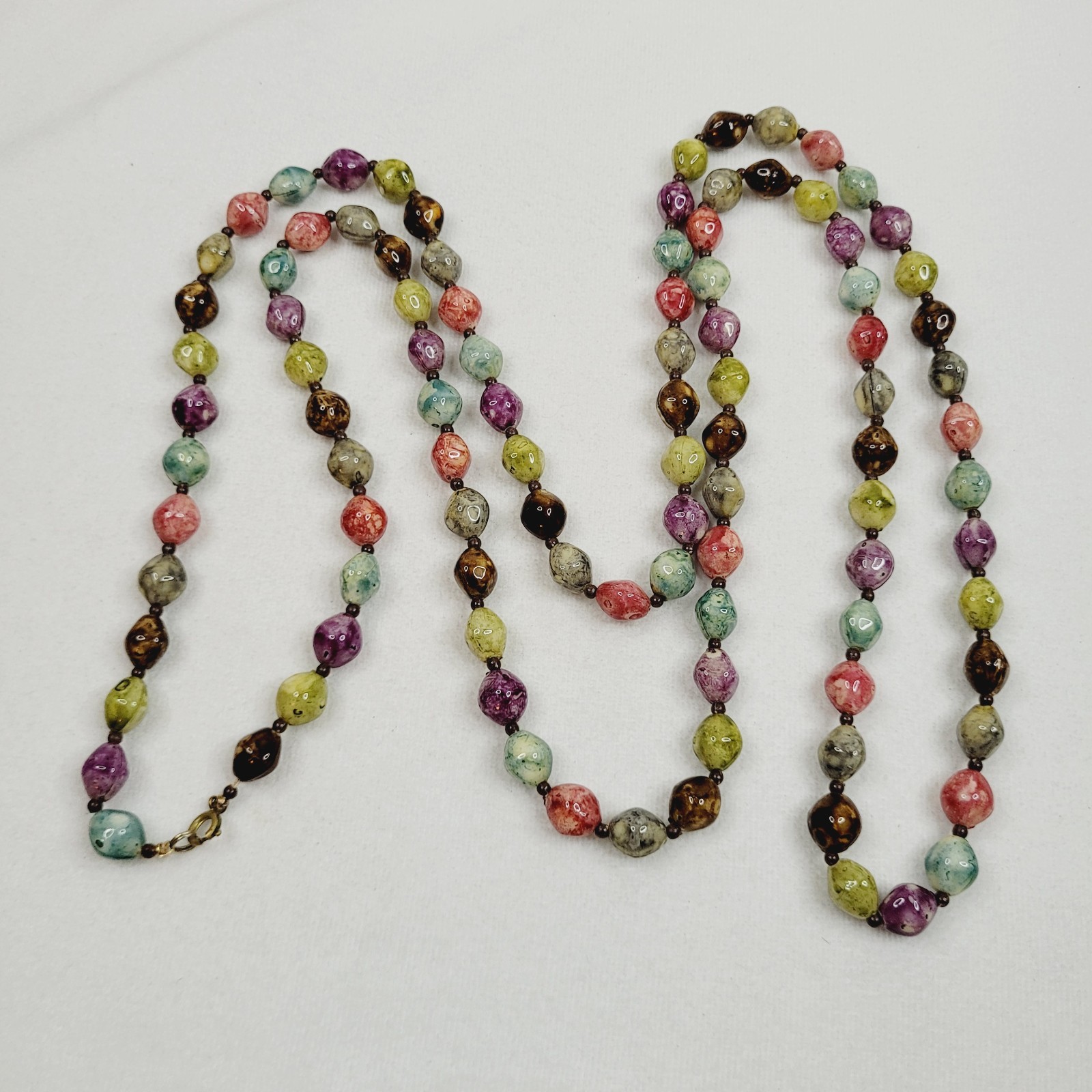 Vintage Acrylic Lucite Beaded Necklace Multicolor Artsy Watercolor 54″ Long
