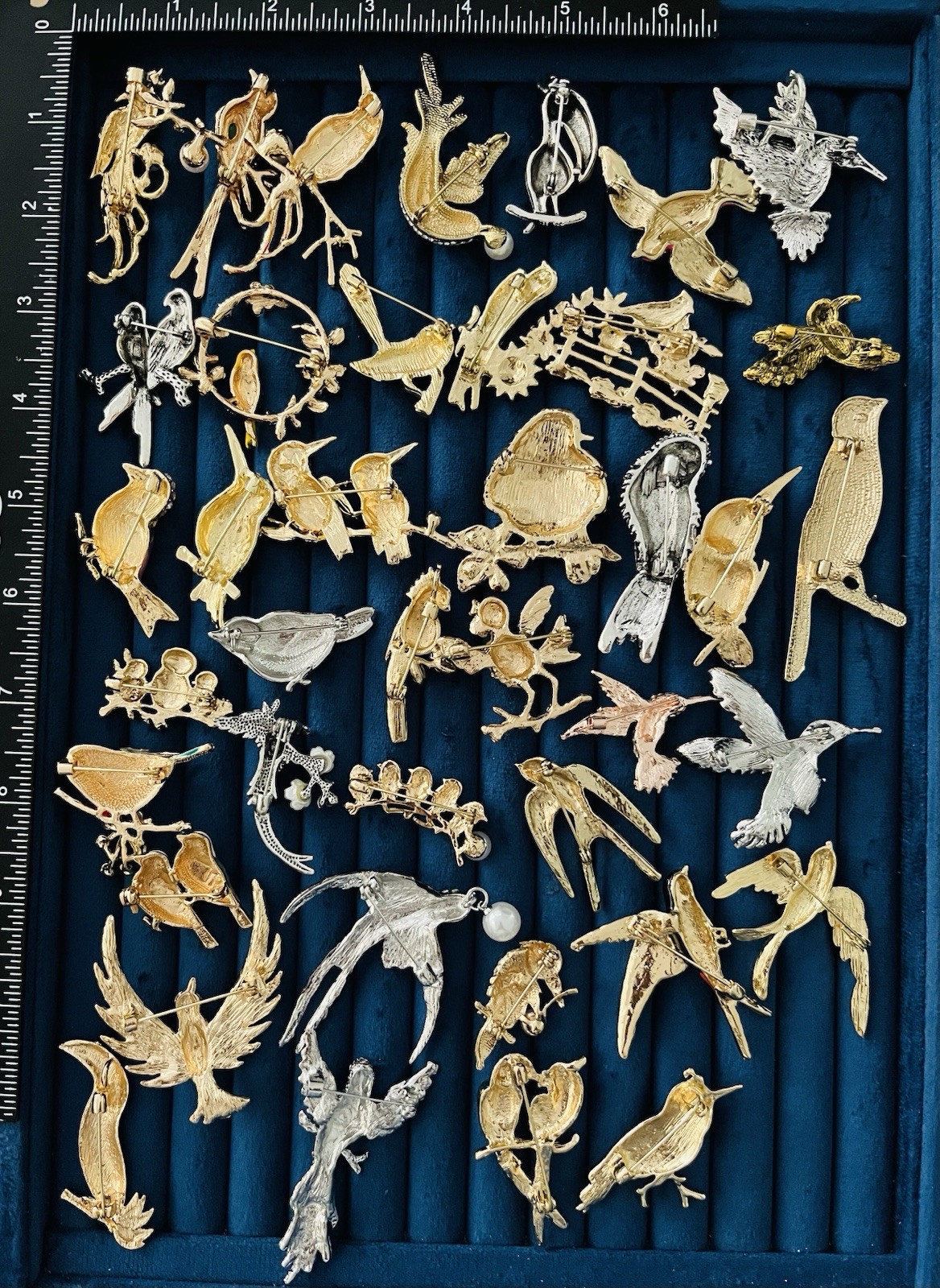 Bird Brooch Lot Enamel Rhinestone Hummingbird Owl Toucan Pin 40pc