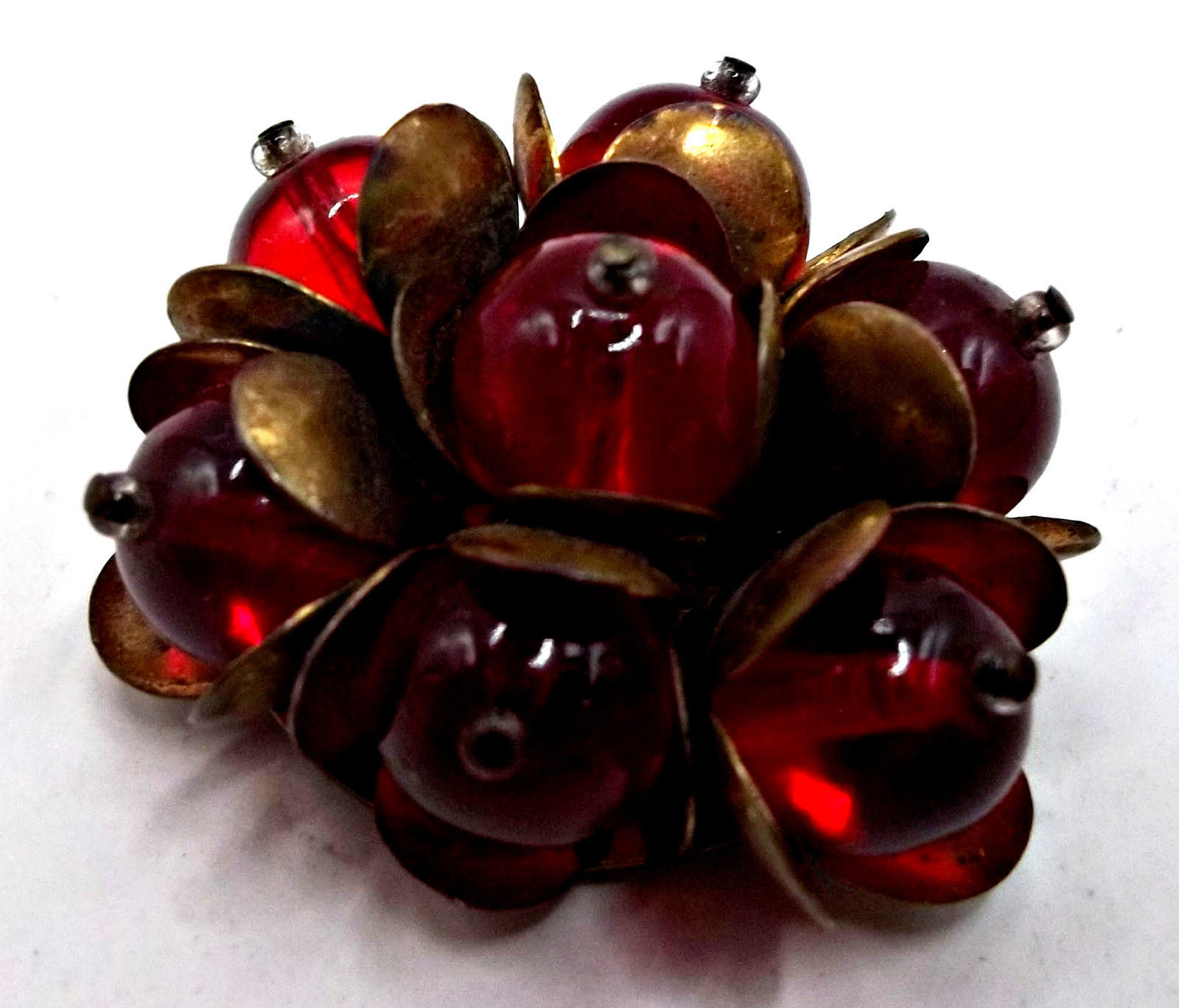 Vintage 1940’s Unsigned Miriam Haskell Red Poured Glass Gripoix Cluster Brooch