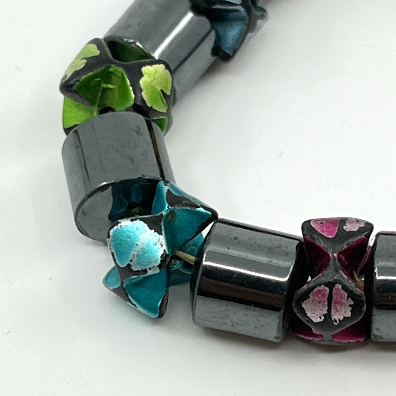 Vintage Retro Hematite Magnetic Stretch Bracelet Colorful Painted Accent Beads