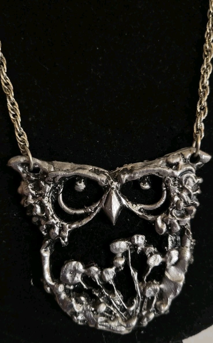 Vintage Brutalist Owl Abstract Pendant Necklace Silvertone