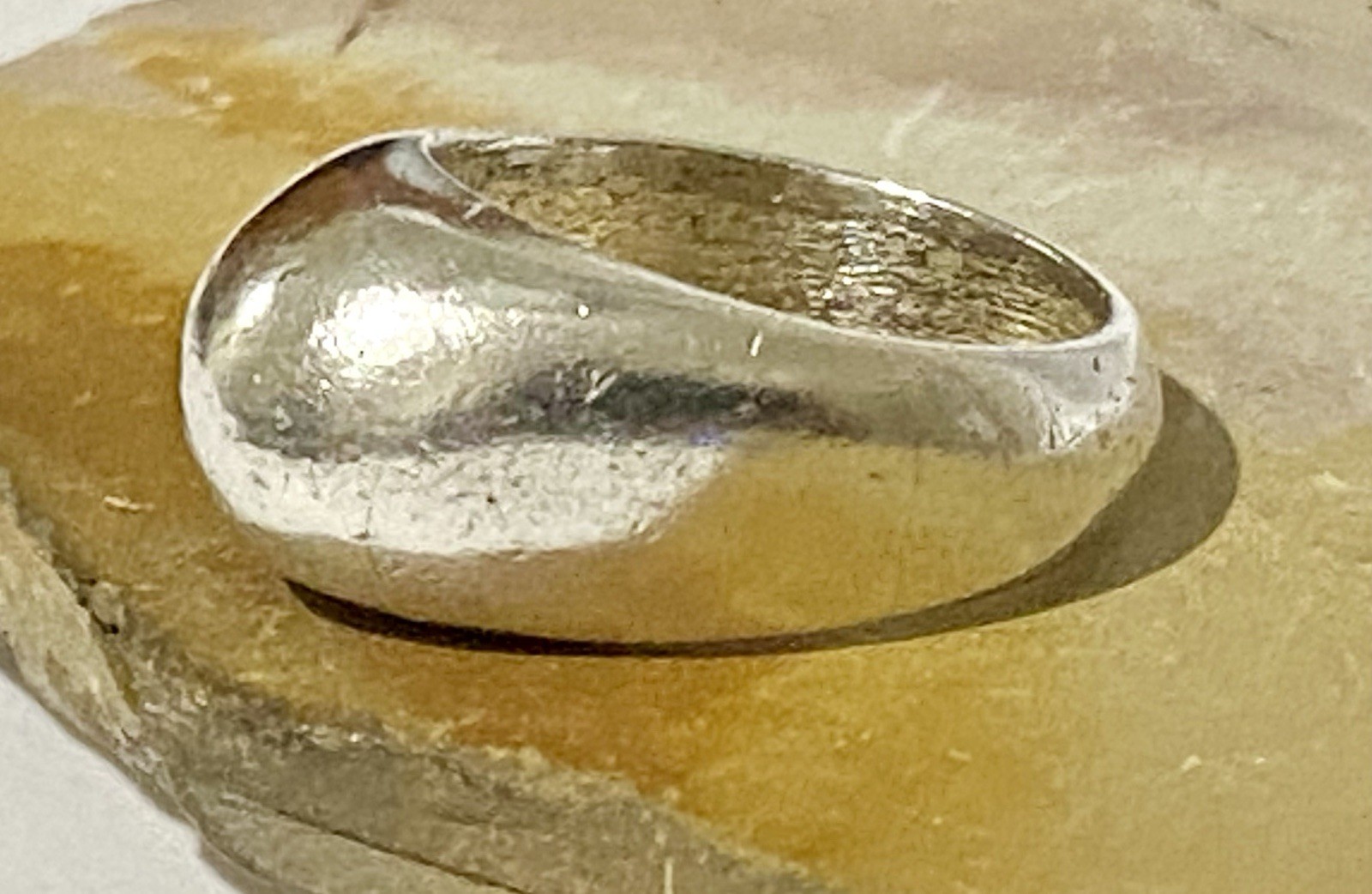 Vintage Sterling Silver Heavy 12.4gr Curved Smooth Dome Ring Size 6.5
