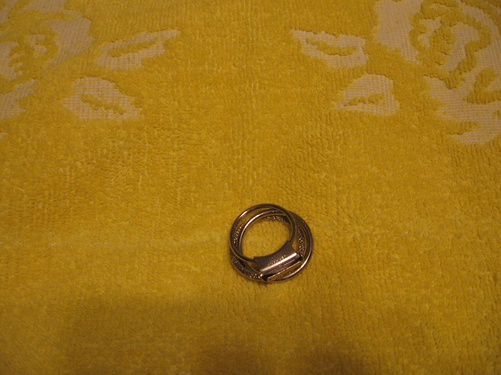 USA seller VT SCARF CLIP TEXTURED RING W GERMAN Scarf Catcher Scarf clip