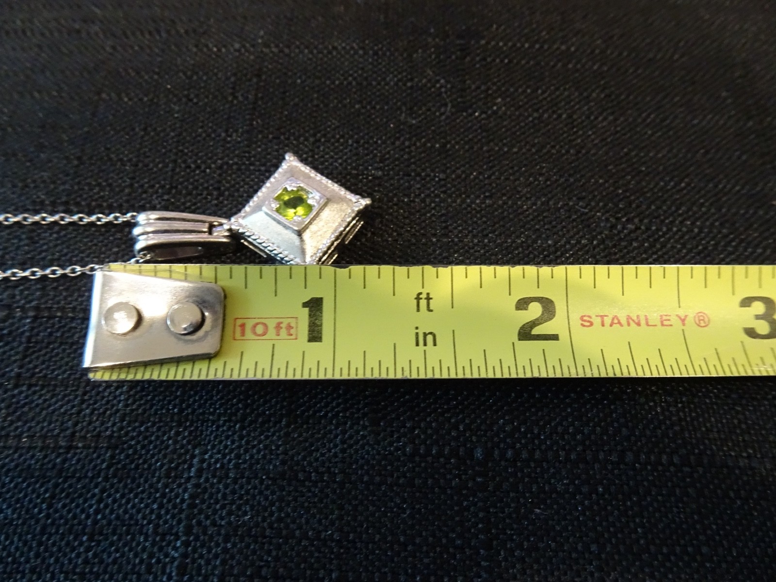 # 697–VINTAGE STERLING SILVER NECKLACE AND PENDANT-FANCY 925