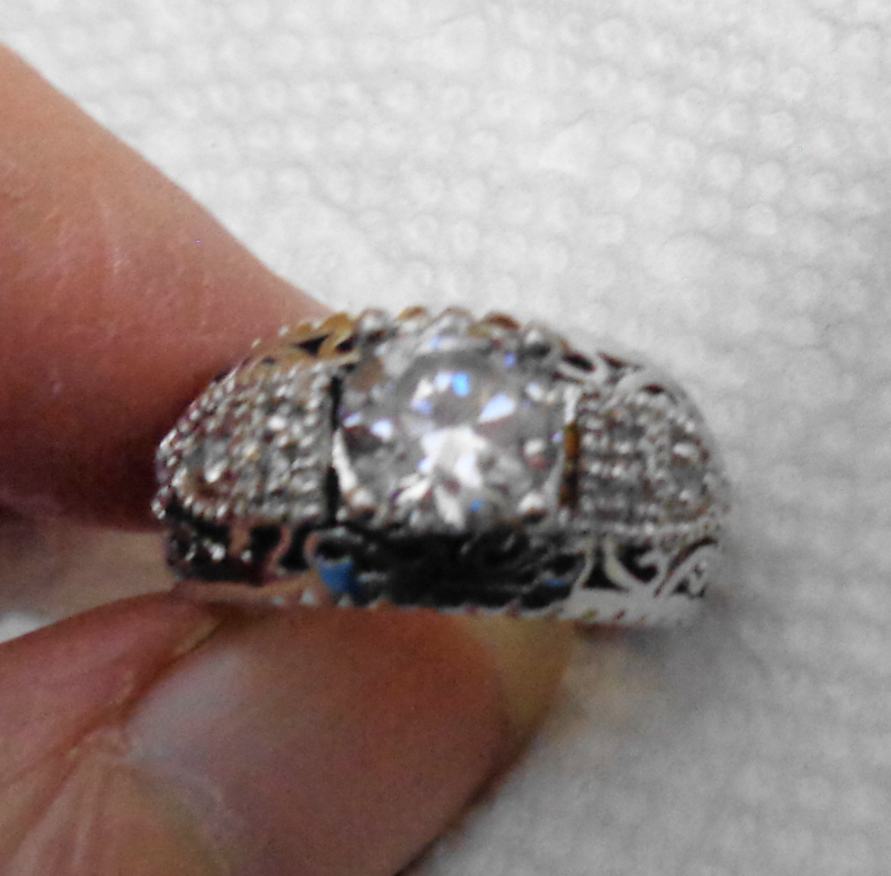 Size 5.5 Vintage Sterling Silver & Solitaire CZ w/Diamond Chips Ring 7.1 grams