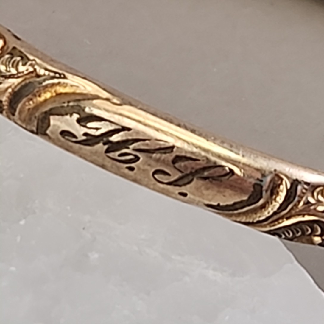 Antique Victorian Bangle Bracelet Floral Motif Etched HP Gold Filled 6.25″