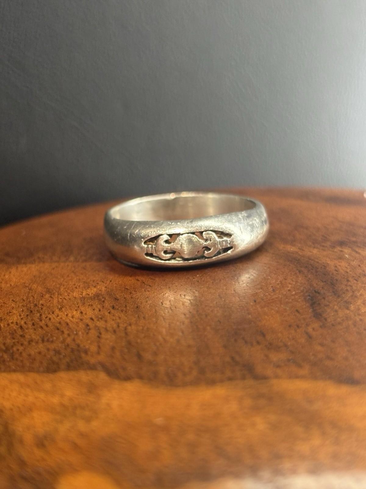 Vintage Sterling Silver Open Work Stackable Ring Size 4.5 Weight 2.5 Grams