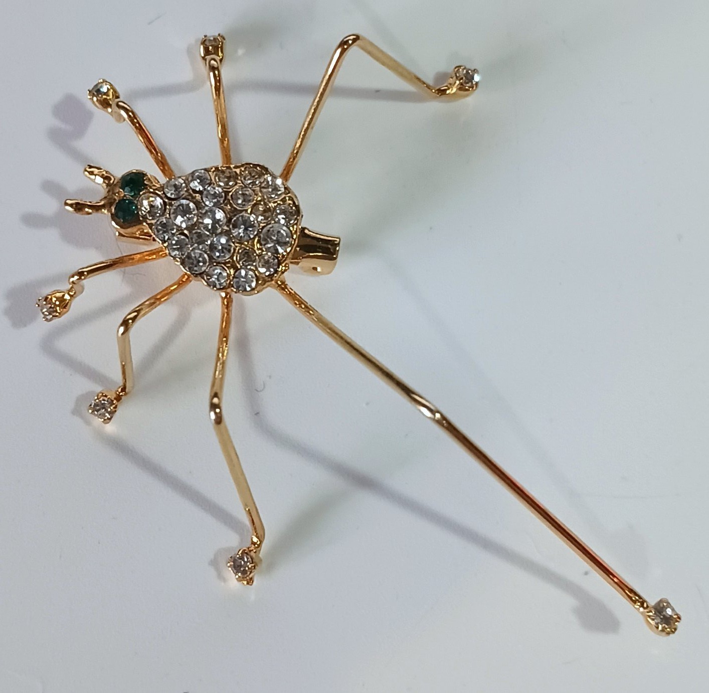 Vintage Bright Gold-tone Green & Pave White Rhinestone 3D Spider Brooch 2.25″