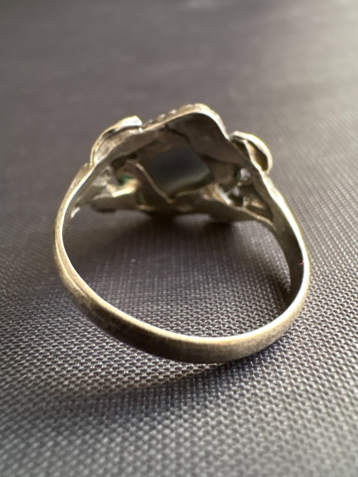 Vintage Silver Dark Grey Cat’s Eye Ring Handcrafted Ring Size 8 US