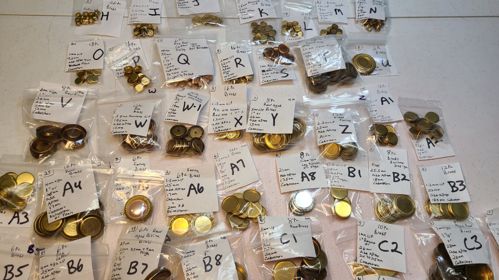 vtg Round Brass Rhinestone Flat Back Settings w/ Lip Some Miriam Haskell Lot 314